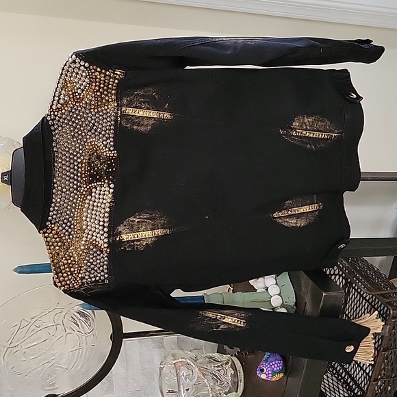 Luxe Moda Black with Gold Paint Rhinstone/Silver and Gold Studded Jean Jacket SM - Picture 2 of 15